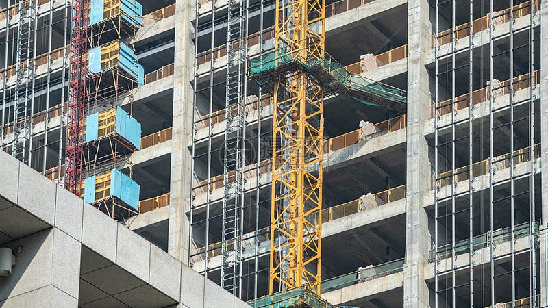 建筑资质挂靠加盟模式：揭秘其利弊与合规要点